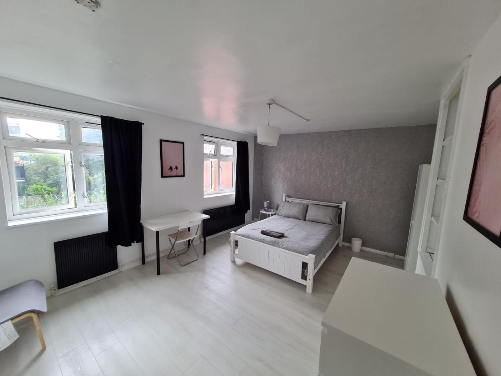 London E2 Rooms Exterior photo