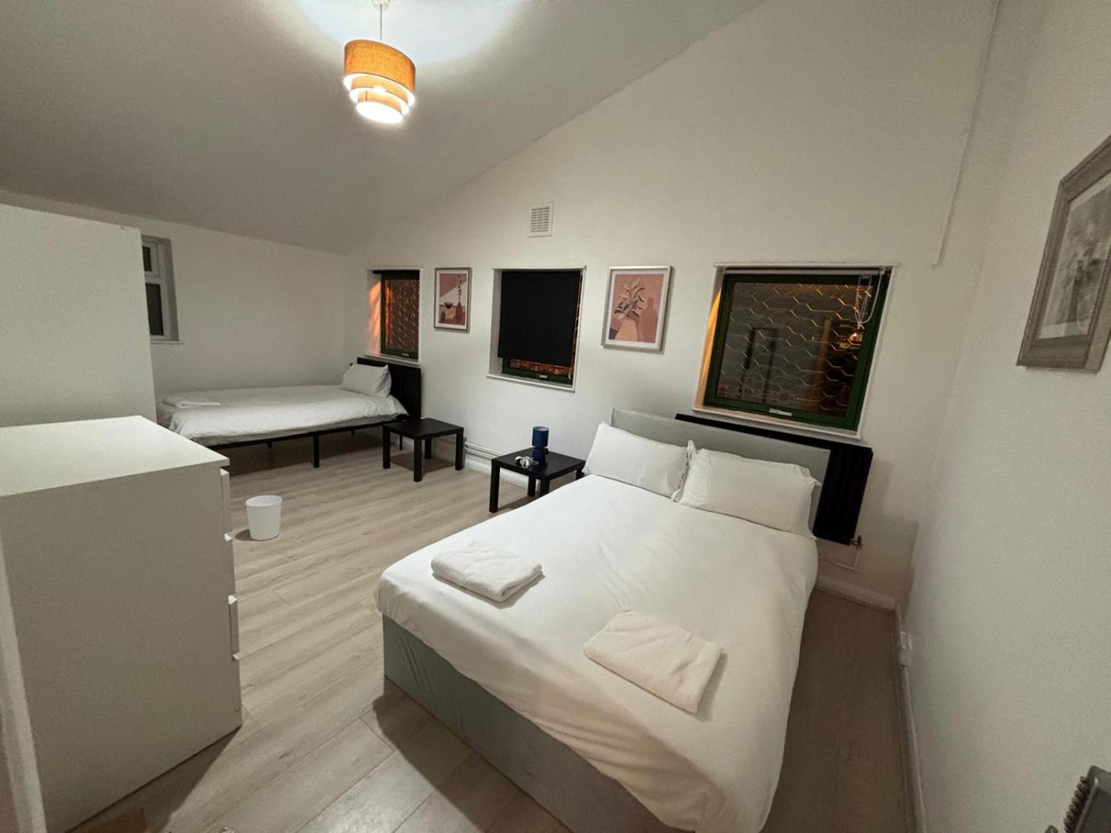 London E2 Rooms Exterior photo