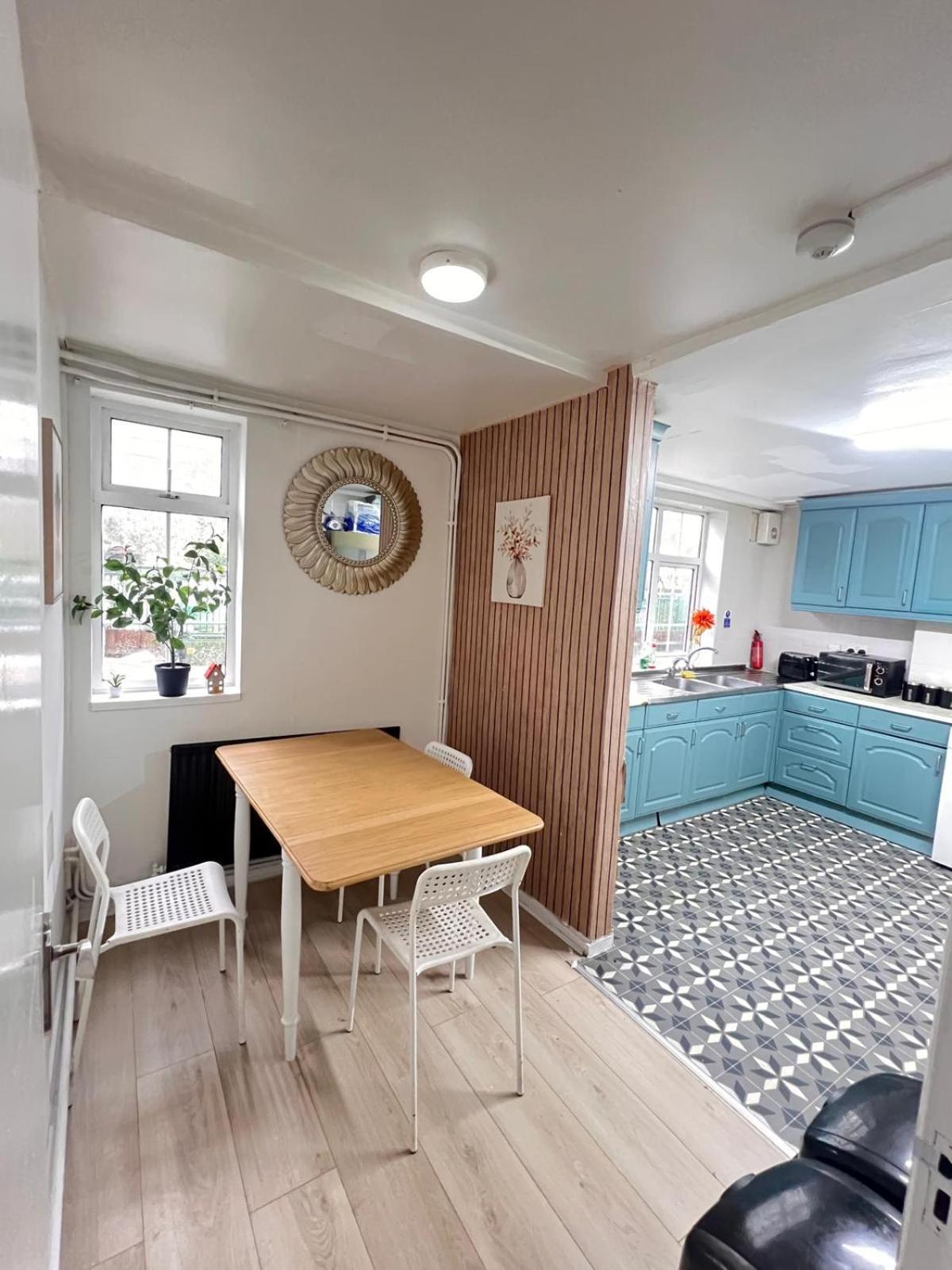 London E2 Rooms Exterior photo