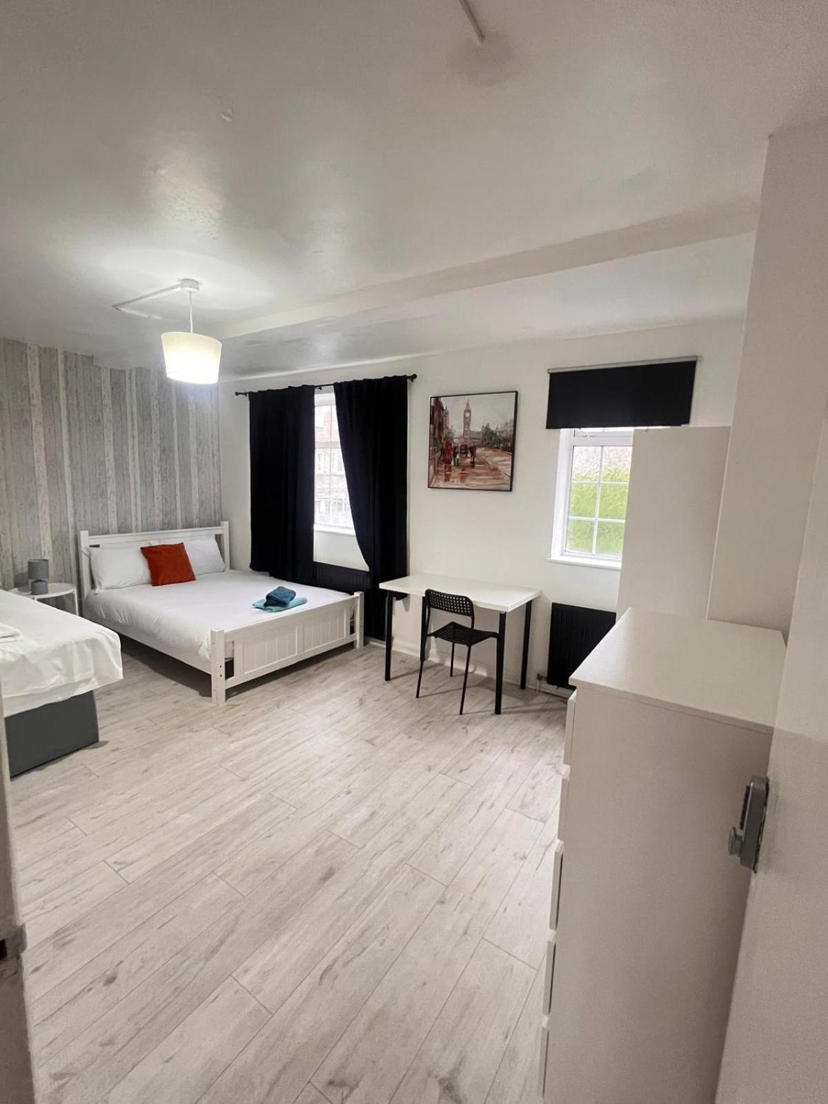 London E2 Rooms Exterior photo